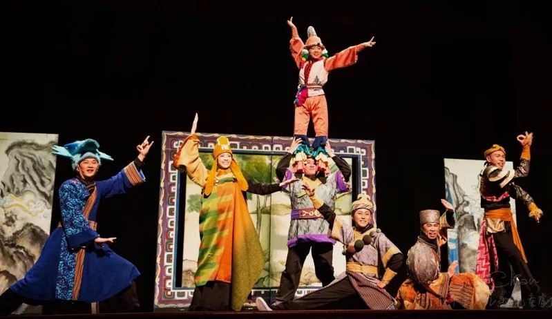 世界和平會本年度「兒童劇慈善公演」將於4月21日在台中霧峰首演，圖為過去演出情形
